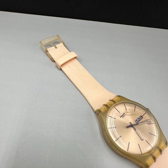 Swatch Rose Rebel Watch Unisex Date Window Round 40MM SUOT700 New Battery main image 4